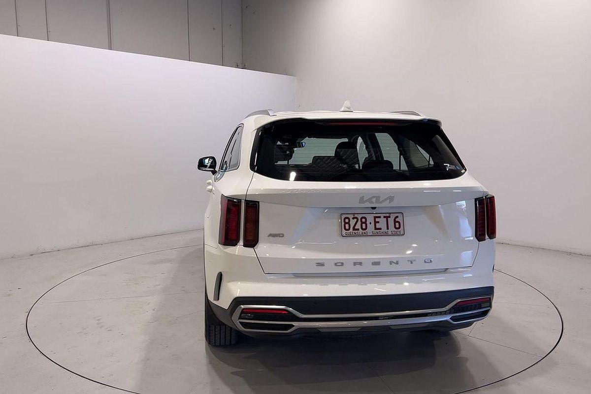 2022 Kia Sorento S MQ4