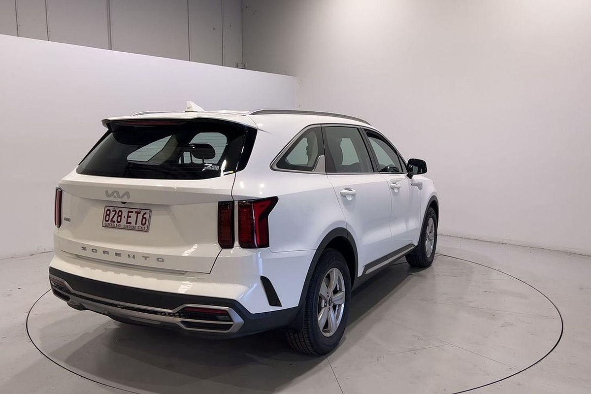 2022 Kia Sorento S MQ4