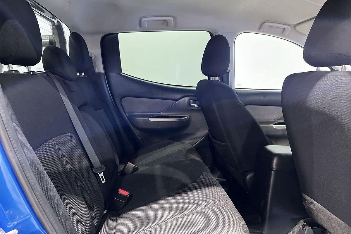 2015 Mitsubishi Triton GLS MQ 4X4