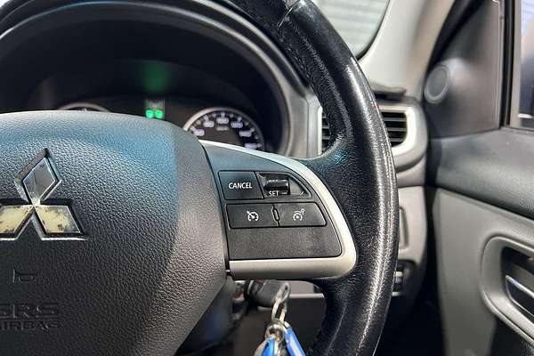 2015 Mitsubishi Triton GLS MQ 4X4