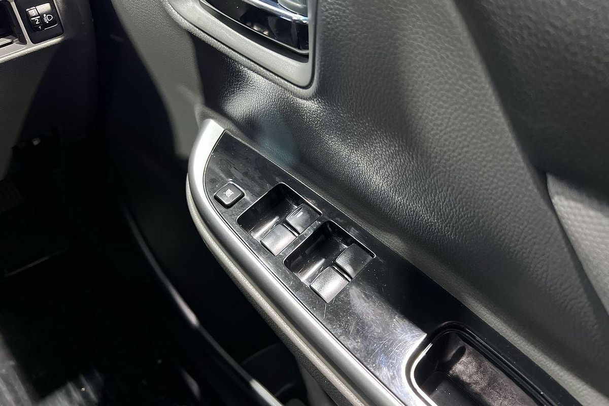 2015 Mitsubishi Triton GLS MQ 4X4