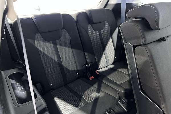 2022 Kia Sorento S MQ4