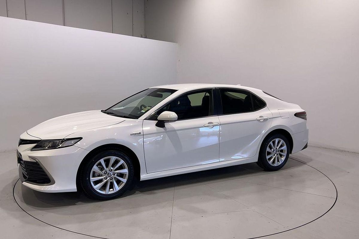2023 Toyota Camry Ascent AXVH70R
