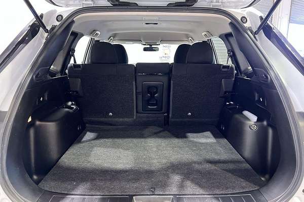 2023 Mitsubishi Outlander ES ZM
