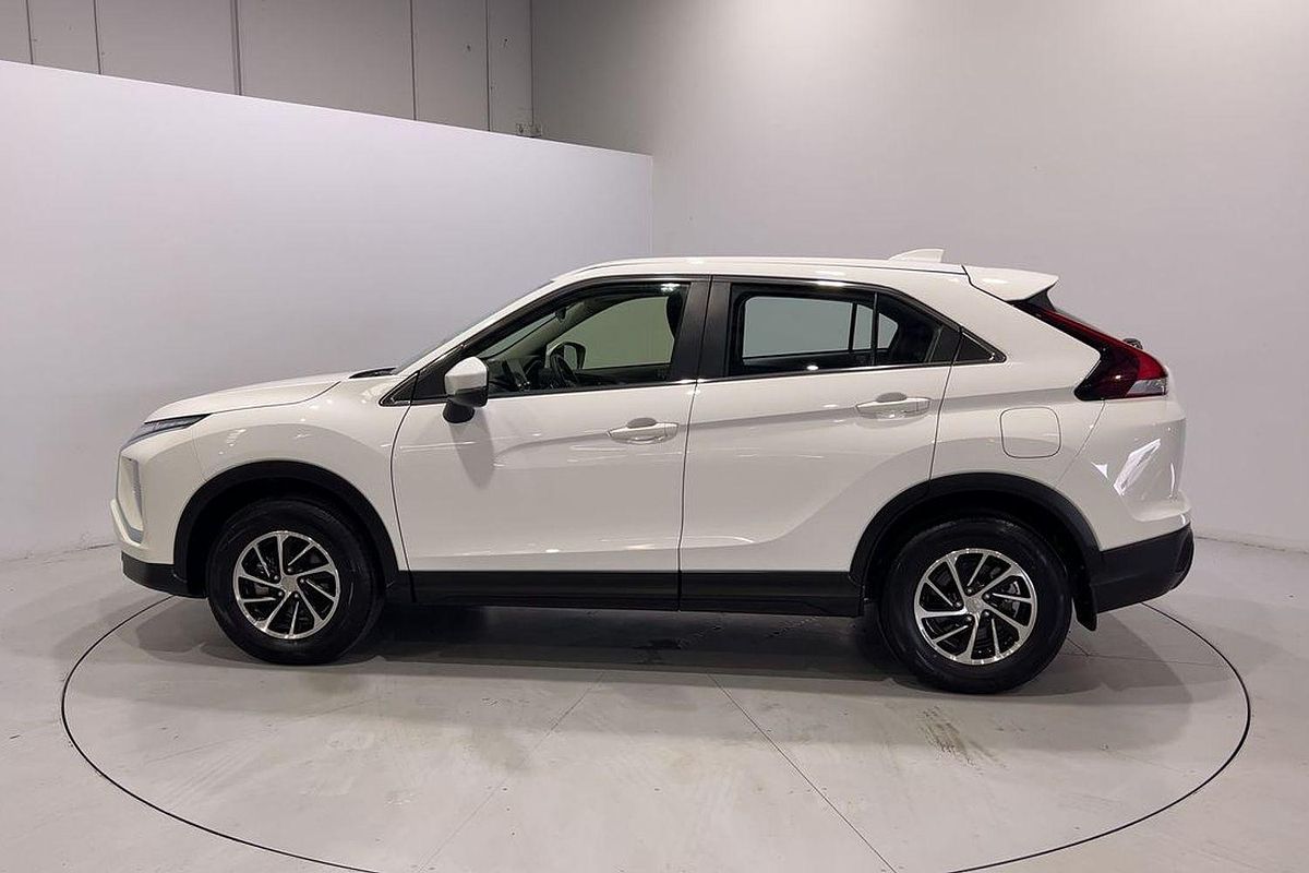 2024 Mitsubishi Eclipse Cross ES YB
