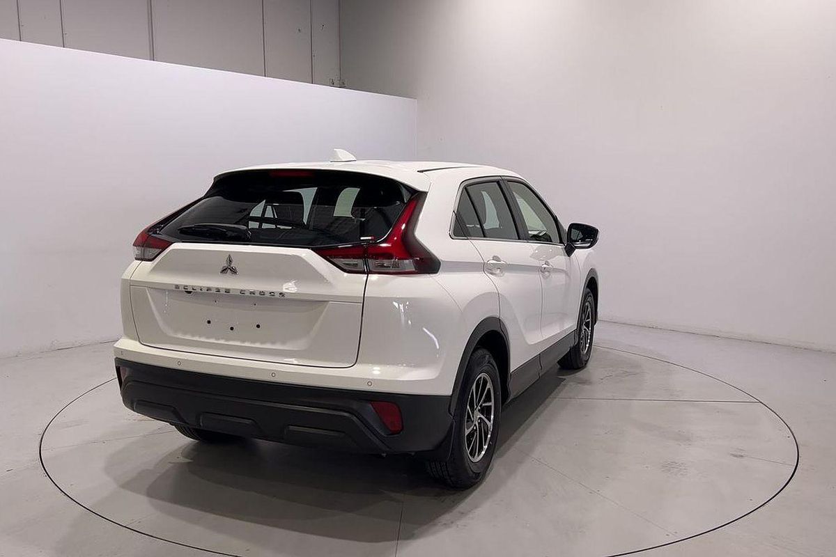 2024 Mitsubishi Eclipse Cross ES YB