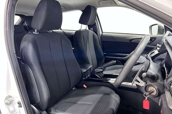 2024 Mitsubishi Eclipse Cross ES YB