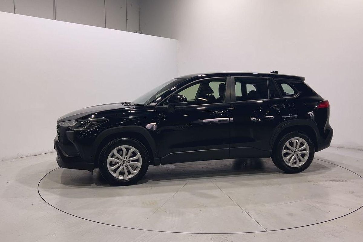 2023 Toyota Corolla Cross GX MXGA10R