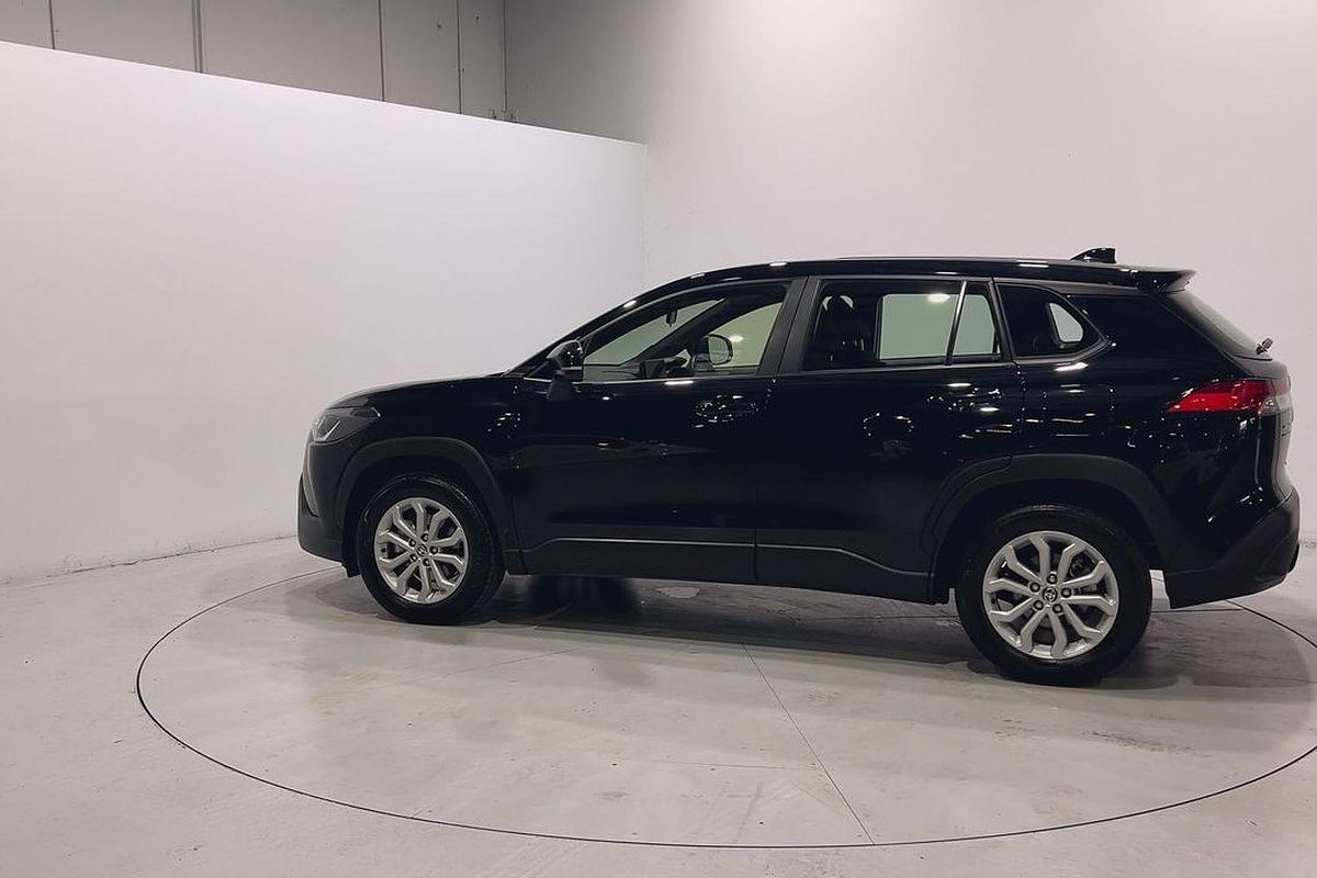 2023 Toyota Corolla Cross GX MXGA10R