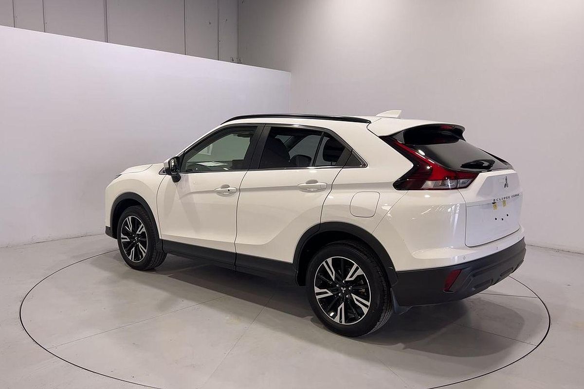 2023 Mitsubishi Eclipse Cross LS YB