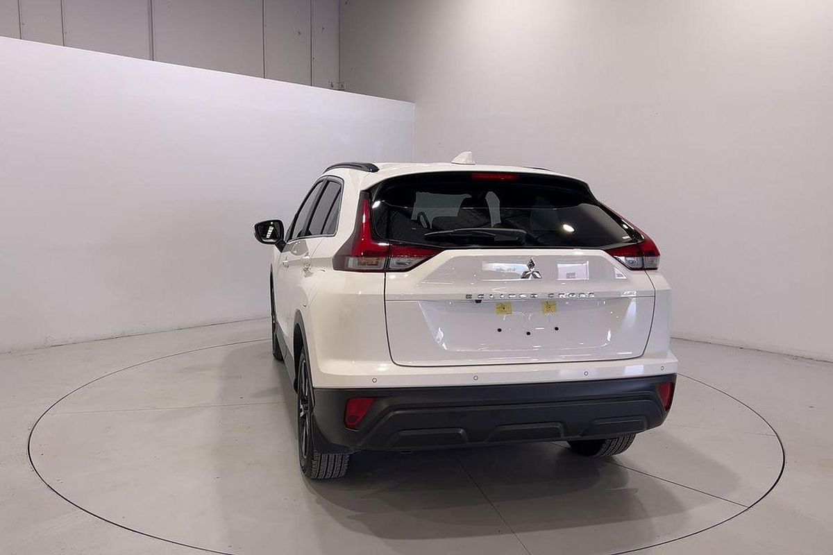 2023 Mitsubishi Eclipse Cross LS YB
