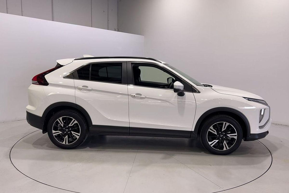 2023 Mitsubishi Eclipse Cross LS YB