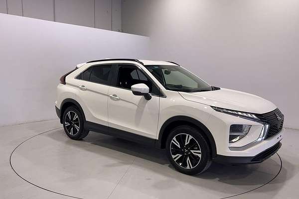 2023 Mitsubishi Eclipse Cross LS YB