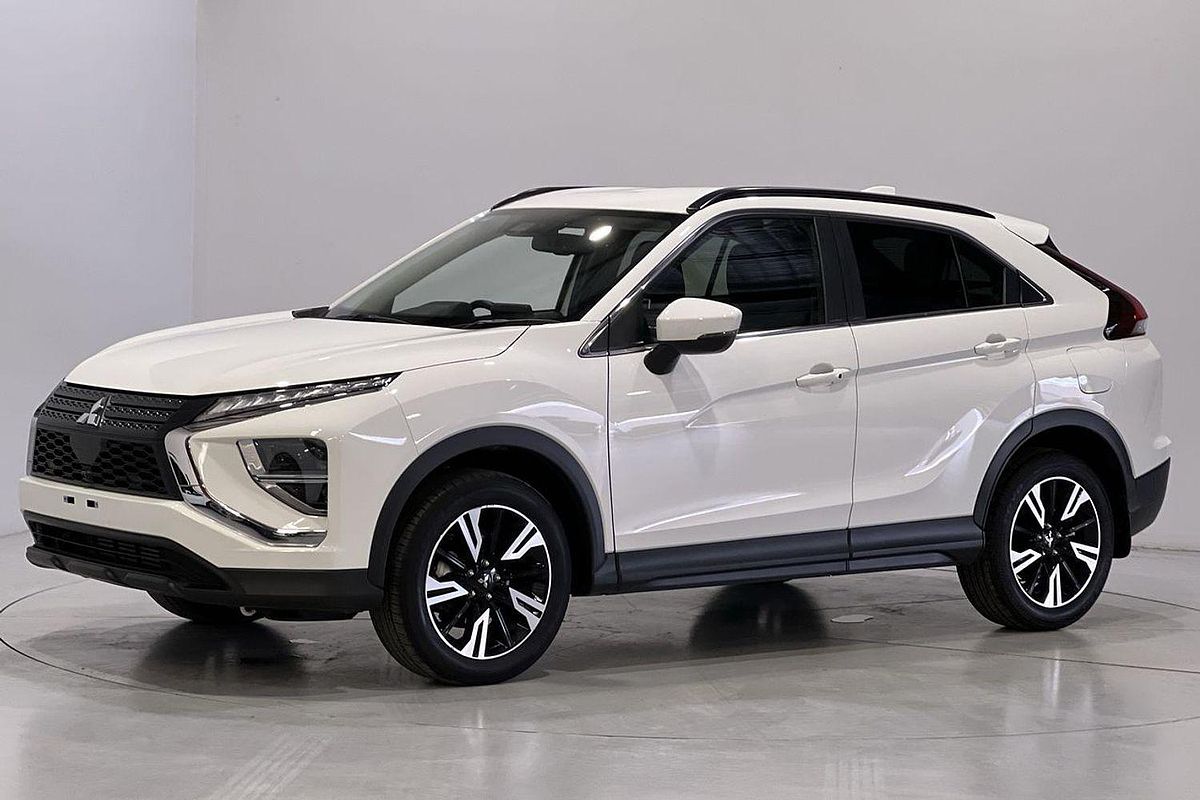 2023 Mitsubishi Eclipse Cross LS YB