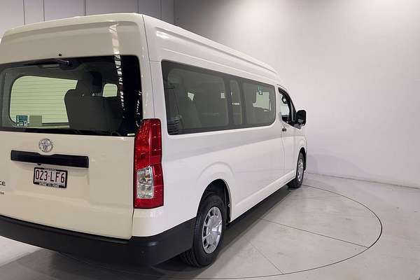 2023 Toyota Hiace Commuter GDH322R