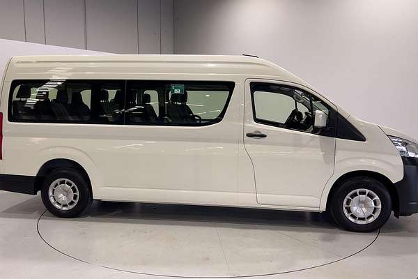 2023 Toyota Hiace Commuter GDH322R