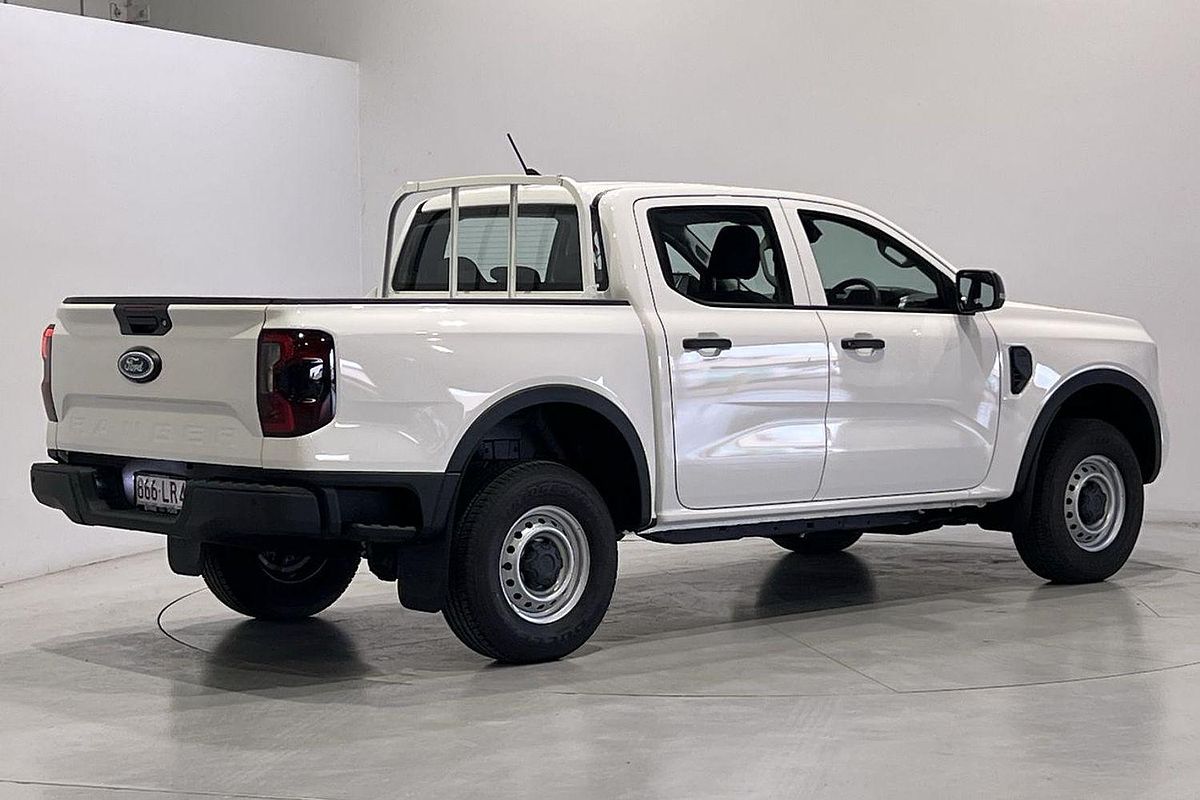2024 Ford Ranger XL 4X4 2.0L