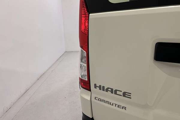 2023 Toyota Hiace Commuter GDH322R