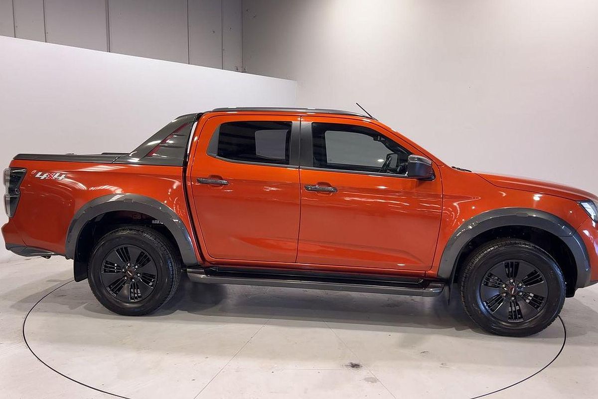 2022 Isuzu D-MAX X-TERRAIN 4X4