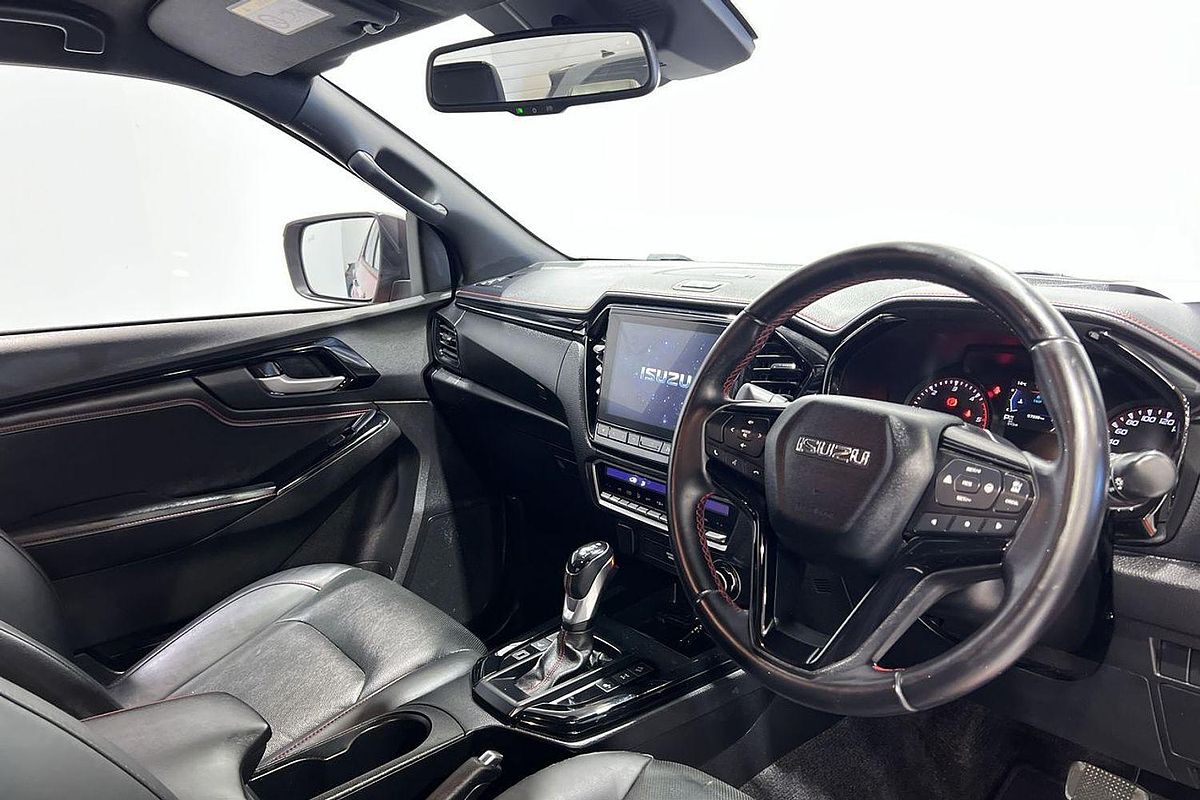 2022 Isuzu D-MAX X-TERRAIN 4X4