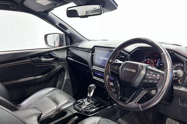 2022 Isuzu D-MAX X-TERRAIN 4X4