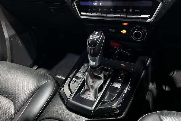 2022 Isuzu D-MAX X-TERRAIN 4X4