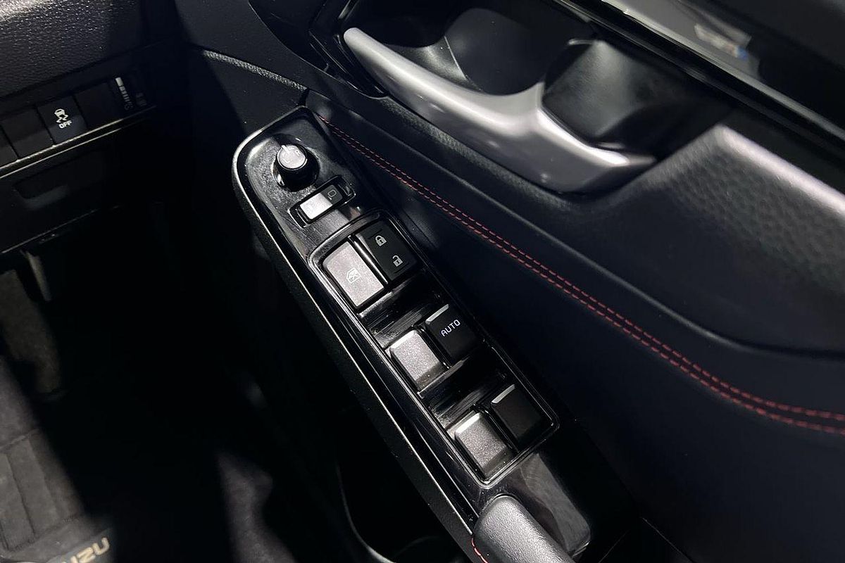 2022 Isuzu D-MAX X-TERRAIN 4X4