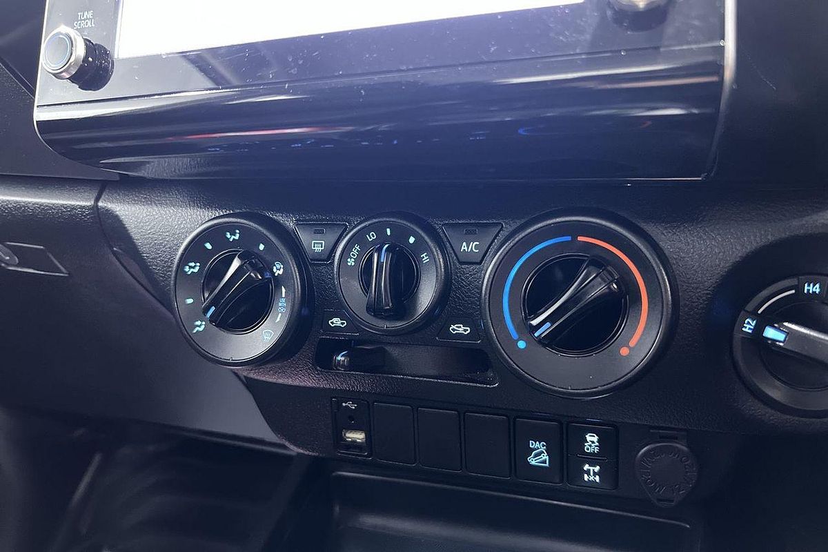 2022 Toyota Hilux SR GUN126R 4X4