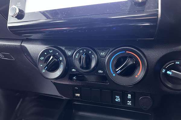 2022 Toyota Hilux SR GUN126R 4X4