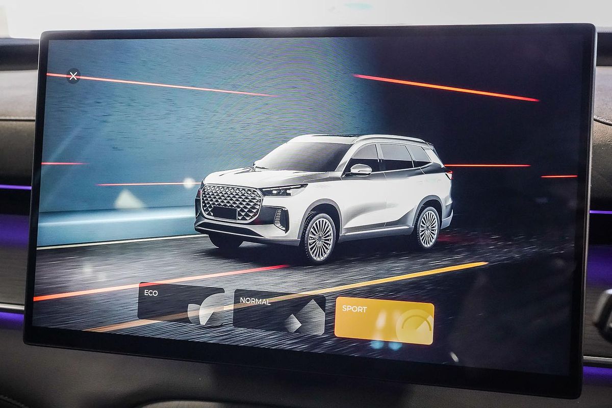 2025 Chery Tiggo 8 Super Hybrid Urban T31