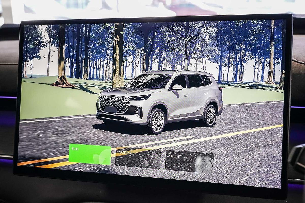 2025 Chery Tiggo 8 Super Hybrid Urban T31