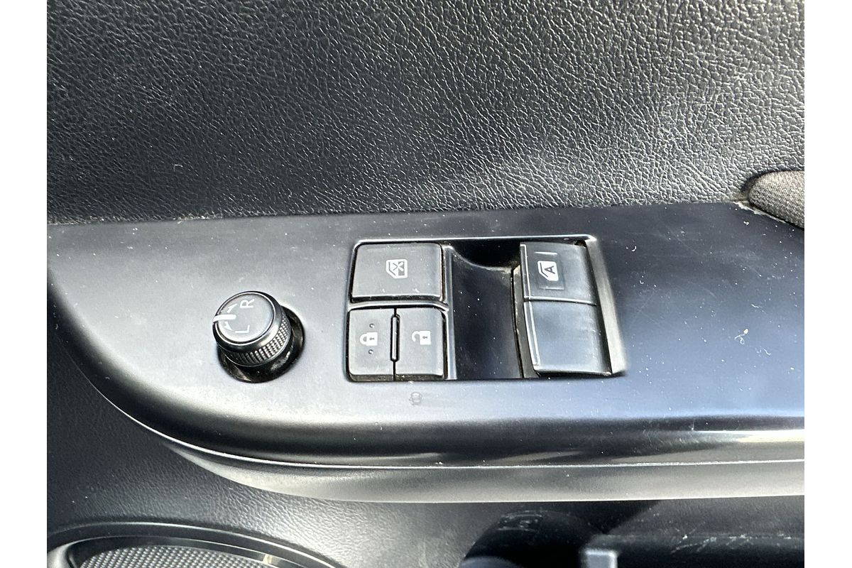 2019 Toyota Hilux Workmate TGN121R Rear Wheel Drive