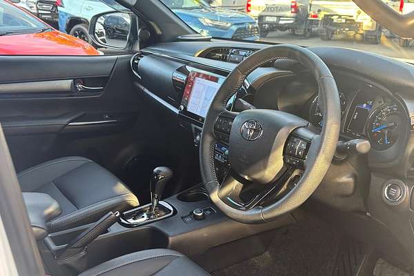 2024 Toyota Hilux Rogue 48V GUN126R 4X4
