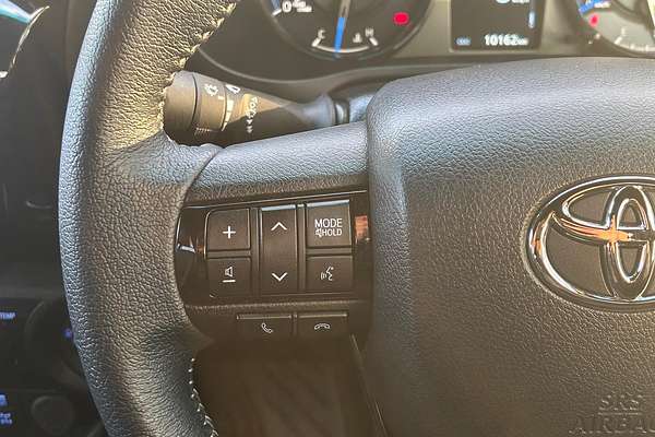 2024 Toyota Hilux Rogue 48V GUN126R 4X4