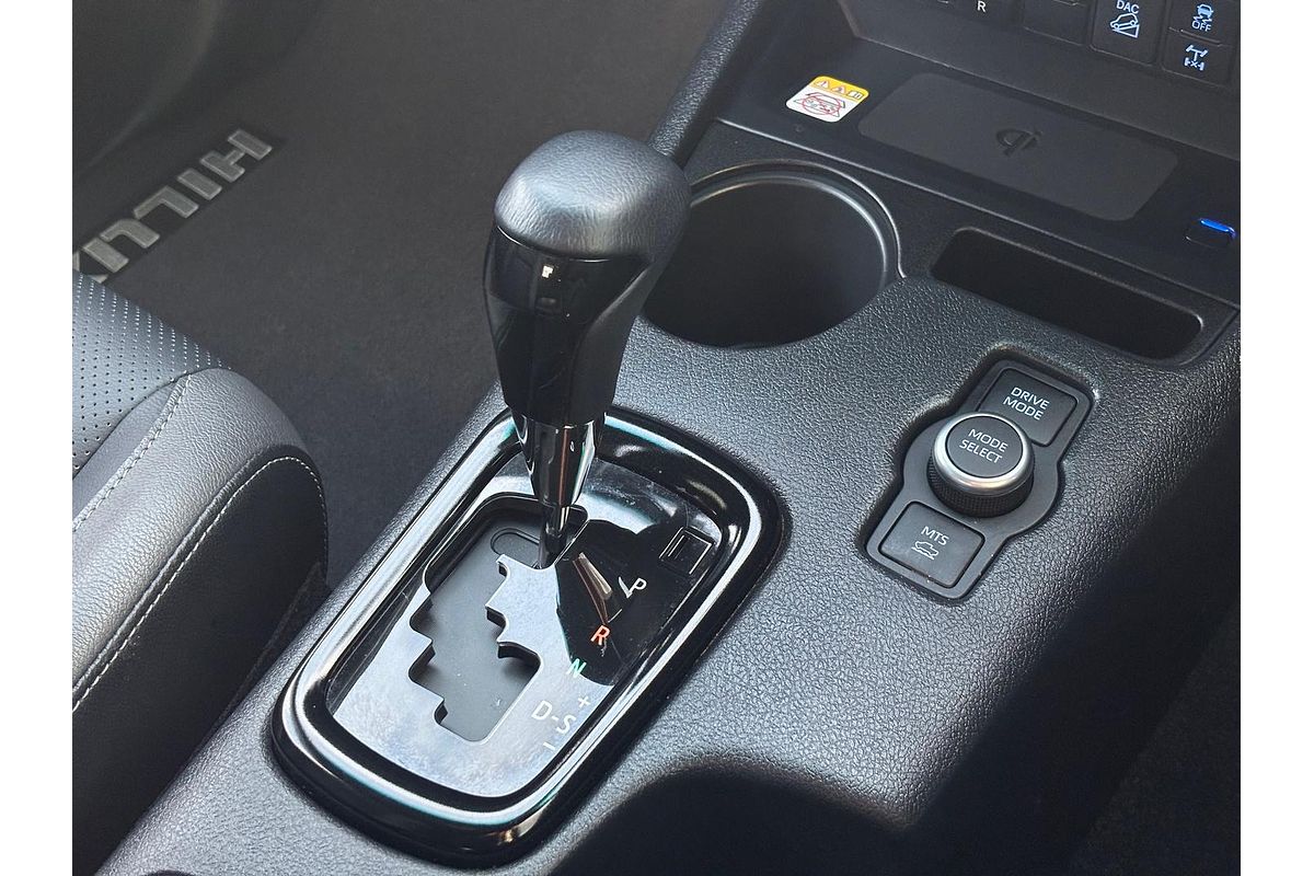 2024 Toyota Hilux Rogue 48V GUN126R 4X4