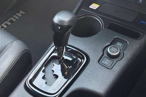 2024 Toyota Hilux Rogue 48V GUN126R 4X4