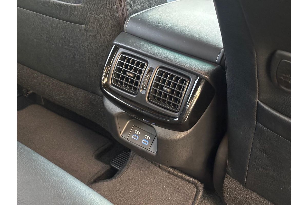 2024 Toyota Hilux Rogue 48V GUN126R 4X4