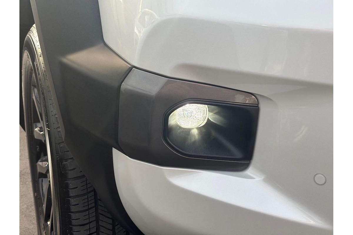 2024 Toyota Hilux Rogue 48V GUN126R 4X4