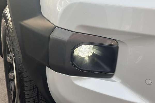 2024 Toyota Hilux Rogue 48V GUN126R 4X4