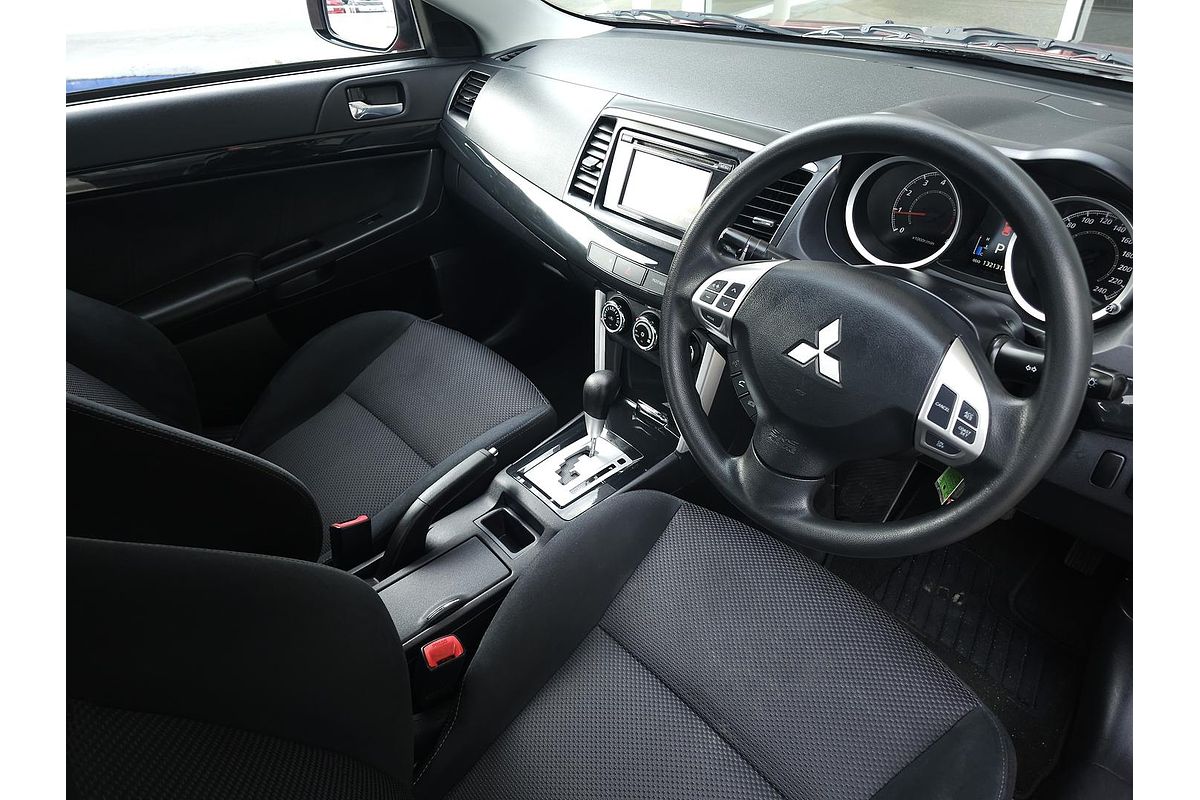 2017 Mitsubishi Lancer ES Sport CF