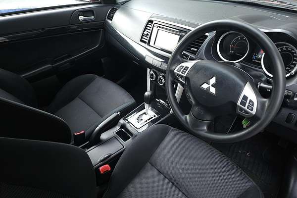 2017 Mitsubishi Lancer ES Sport CF
