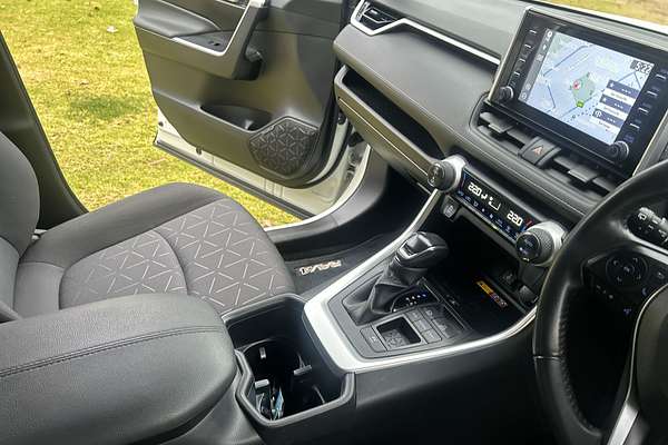 2021 Toyota RAV4 GXL AXAH52R