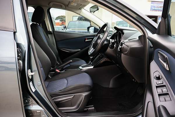 2014 Mazda 2 Maxx DJ Series