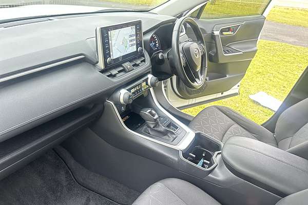 2021 Toyota RAV4 GXL AXAH52R