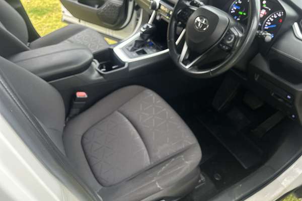 2021 Toyota RAV4 GXL AXAH52R