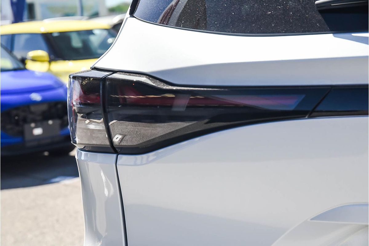 2025 Isuzu MU-X X-TERRAIN