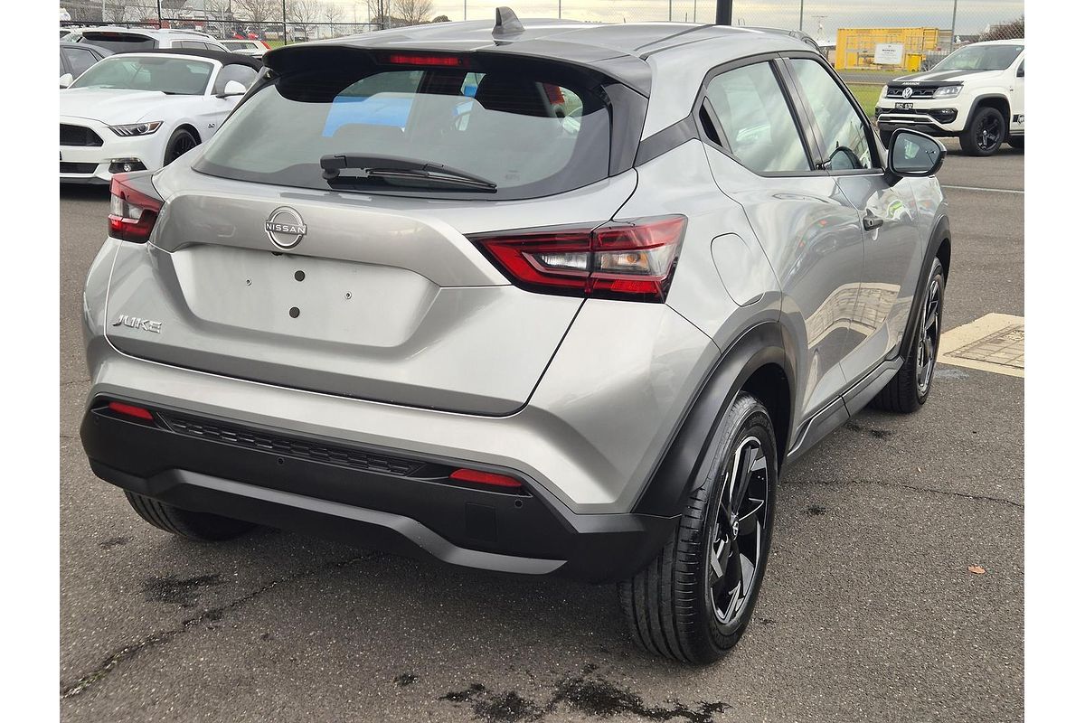 2024 Nissan JUKE ST+ F16
