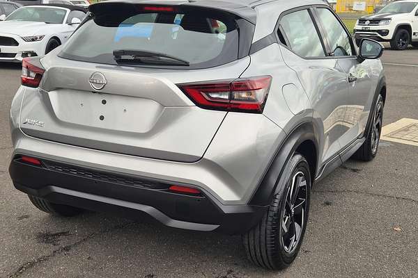 2024 Nissan JUKE ST+ F16
