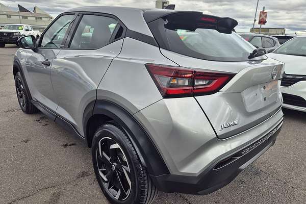 2024 Nissan JUKE ST+ F16