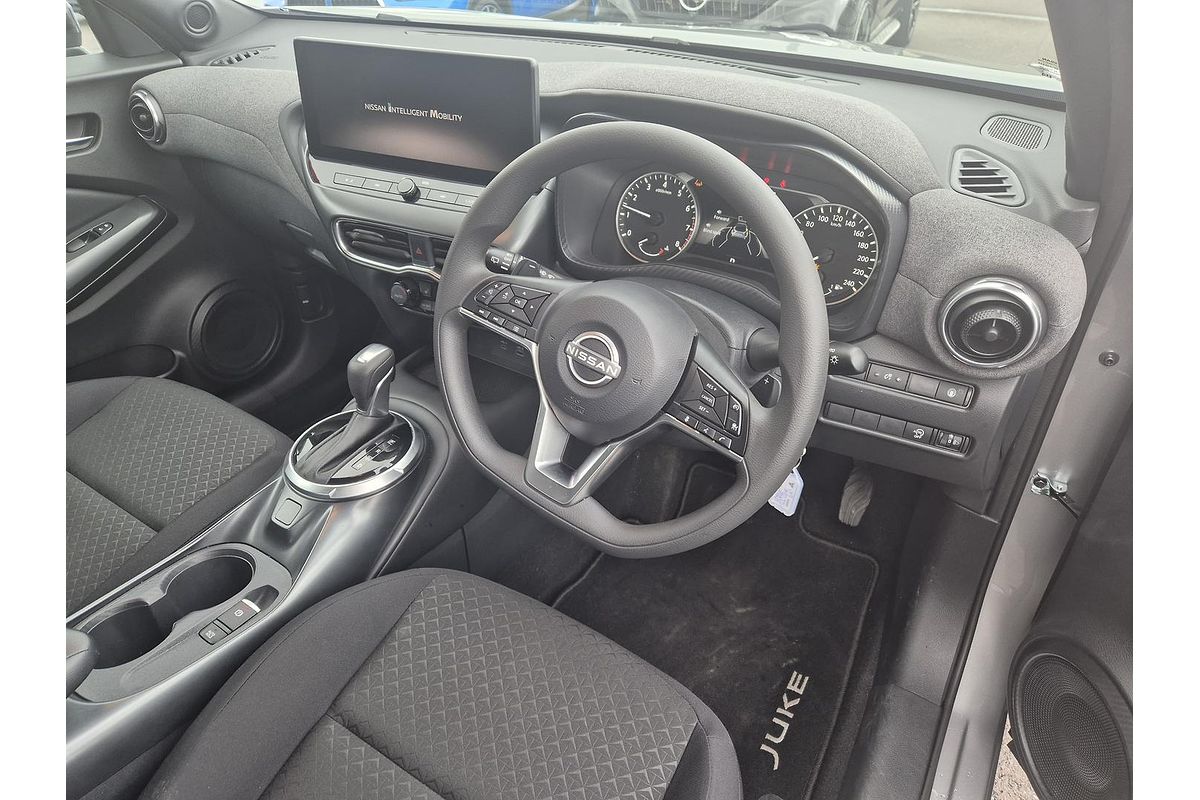 2024 Nissan JUKE ST+ F16
